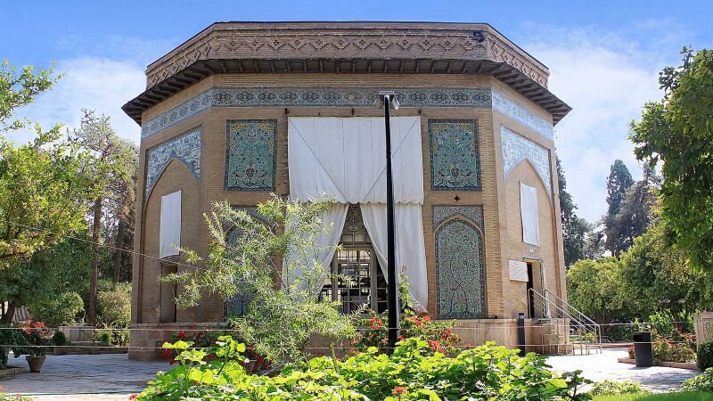 پرونده:38487200-1.jpg