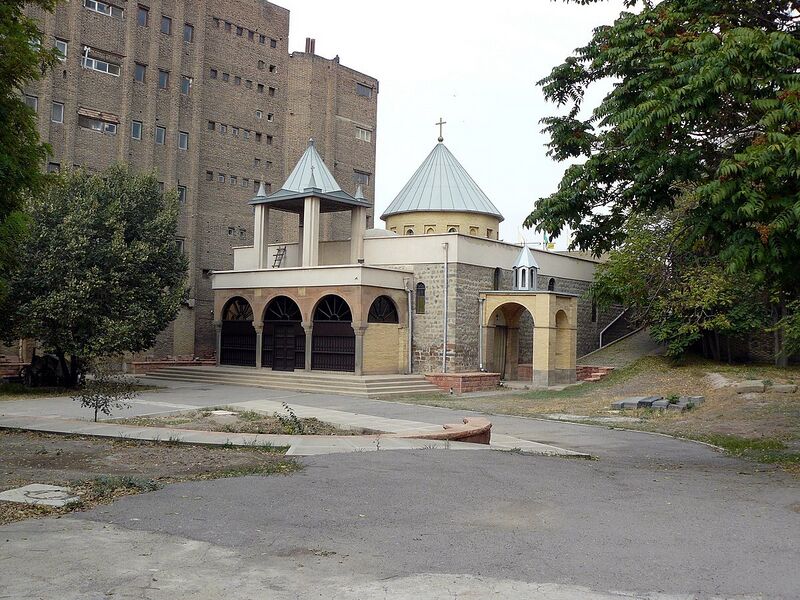 پرونده:2042191785-1.jpg
