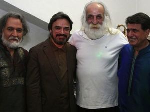 از سمت راست: محمدرضا شجریان، محمدرضا لطفی، حسین علیزاده و مجید درخشانی
