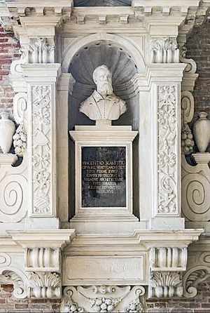 Chiesa di San Lorenzo a Vicenza - Interno - Monumento di Vincenzo Scamozzi.jpg