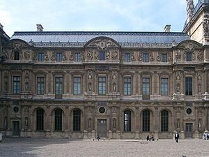Carrée Louvre Aile Lescot 01a frontal.jpg