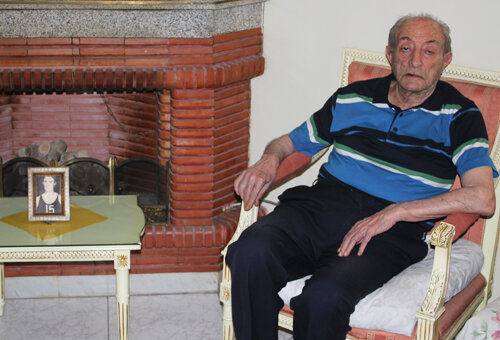 پرونده:27041500-2.jpg