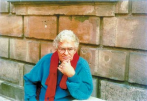 26024900-3.jpg