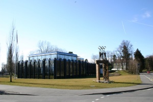 35297000-1.jpg