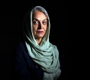 مینا افتاده.jpg
