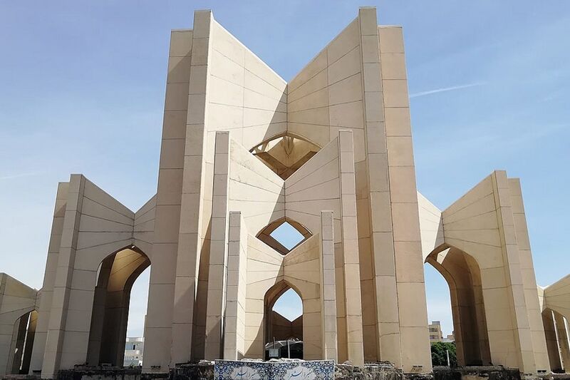 پرونده:38358700-2.jpg