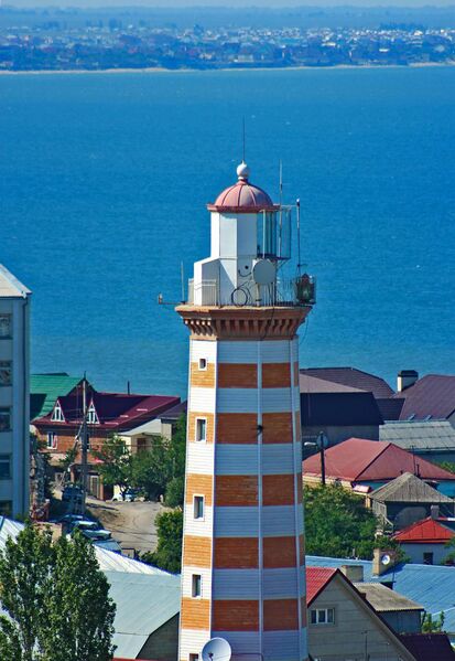 پرونده:Makhachkala lighthouse.jpg