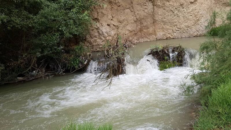 پرونده:2042190888-2.jpg