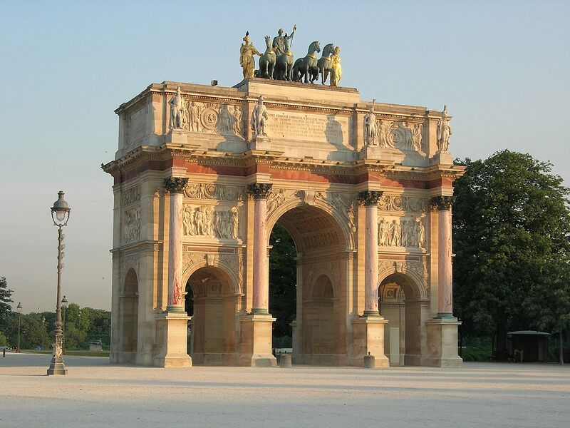 پرونده:Arc de Triomphe du Carrousel 2006.jpg
