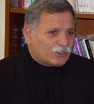 34081200-2.jpg