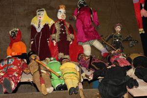 تعدادی از عروسک‌های معروف ایرانیِ خیمه‌شب‌بازی