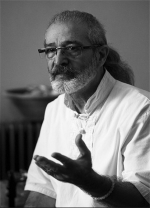 38146000-1.jpg