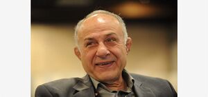 27050300-2.jpg