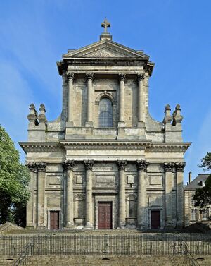 1280px-Arras Cathédrale R01.jpg