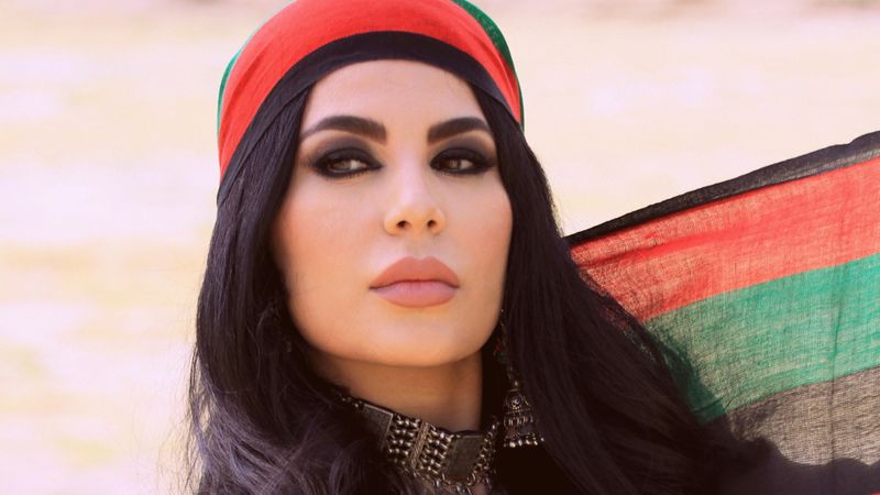 پرونده:2042149712.jpg