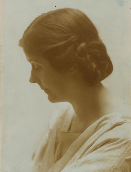 پرونده:Duncan, Isadora.jpg