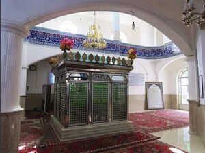 2042191646-1.jpg