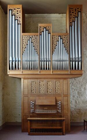 Choir organ.jpg
