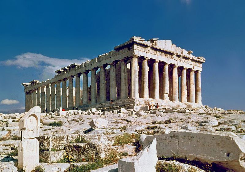 پرونده:The Parthenon in Athens.jpg