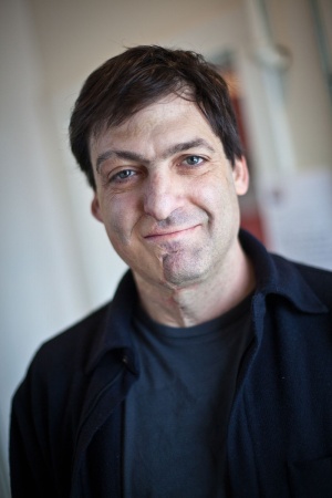 Dan Ariely in 2010.jpg